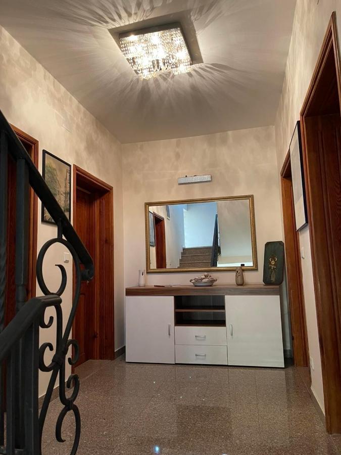 Guesthouse Petrovic Virpazar Exterior foto